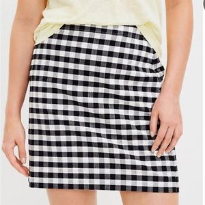 Plaid black and white skirt from Royalty by Maluma in a size 10